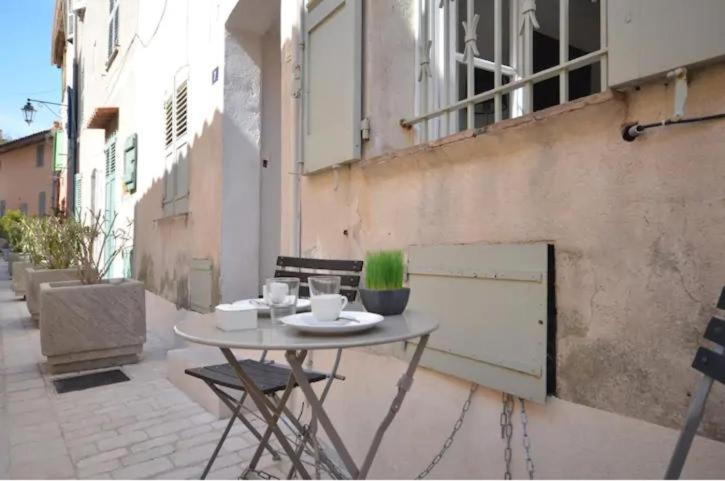Appartement 3 Studios Centre Ville Saint Tropez Avec Parking מראה חיצוני תמונה