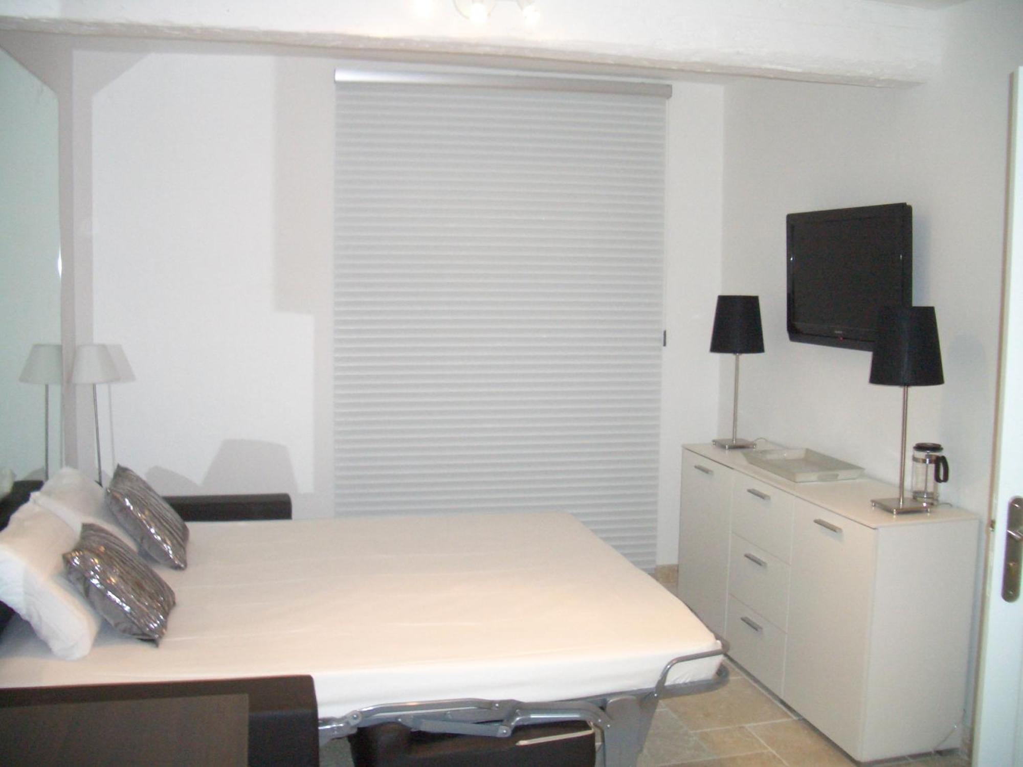 Appartement 3 Studios Centre Ville Saint Tropez Avec Parking מראה חיצוני תמונה